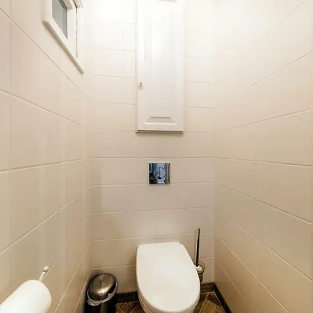 Modern History Apartman