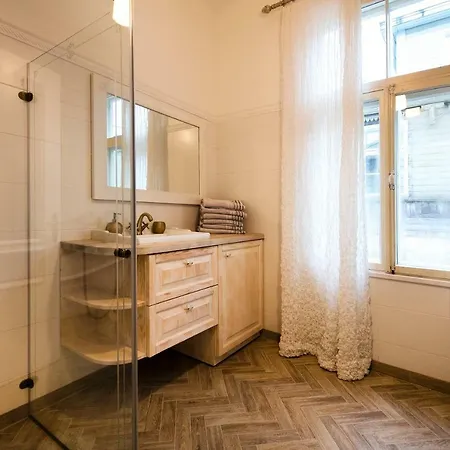 Modern History * Tallinn