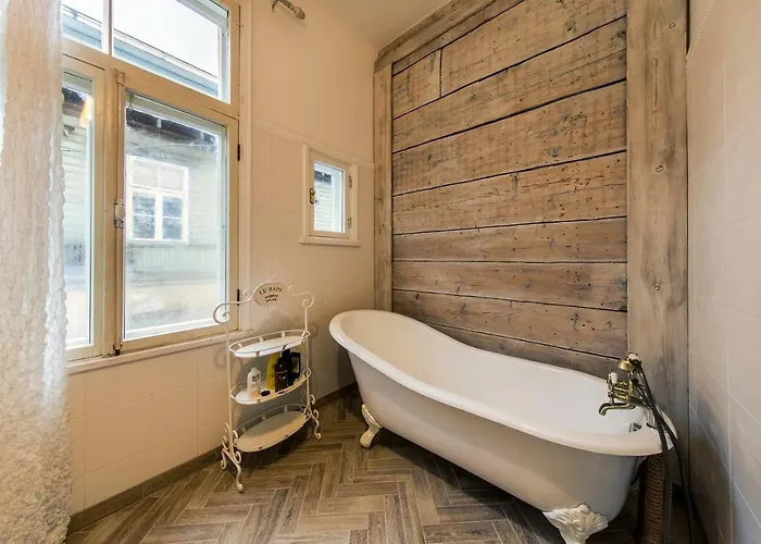 Modern History * Reval