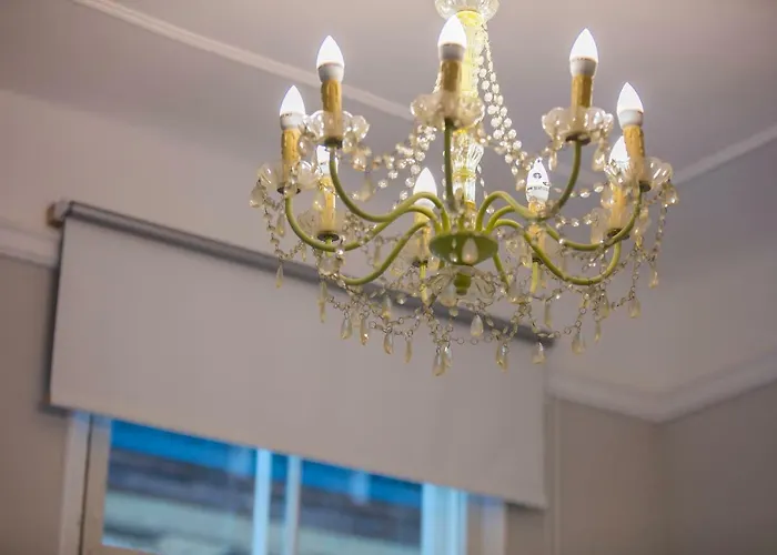 Apartament Modern History