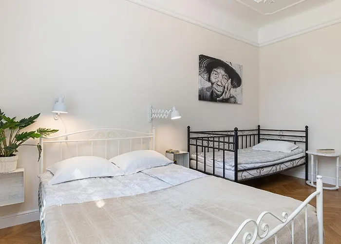 Appartamento Modern History