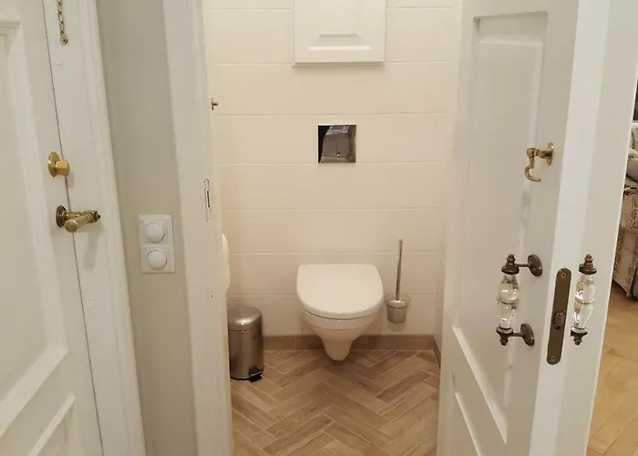 Modern History 塔林